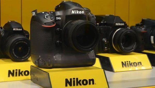 Анонс камеры Nikon D4S HD-SLR