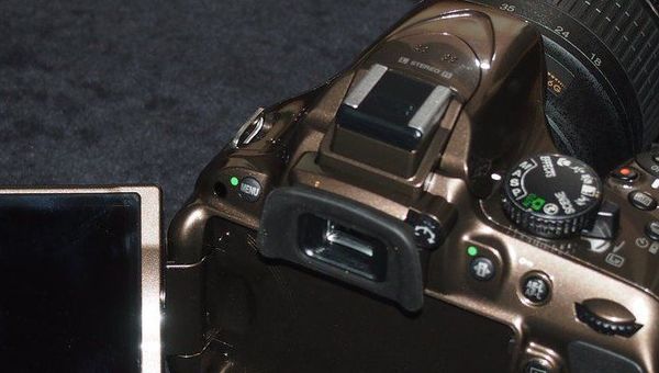 Анонс цифровой камеры Nikon 5200