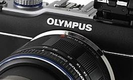 Камеры Fujifilm XP10, Nikon COOLPIX P100 и Olympus E-PL1.