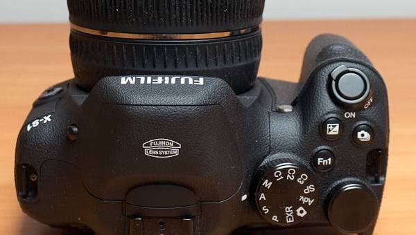 Обзор цифрового фотоаппарата Fujifilm FinePix X-S1