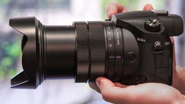 Обзор камеры Sony Cyber-Shot RX10 III