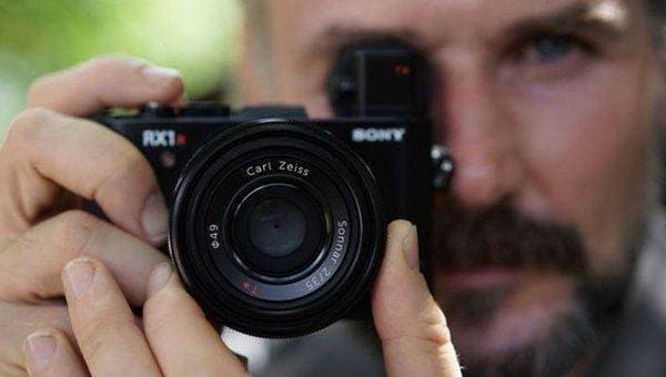 Sony RX1R II vs Panasonic LX100