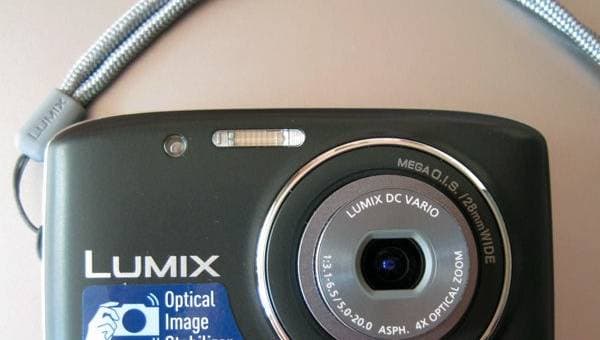 Обзор камеры Panasonic Lumix DMC-S2