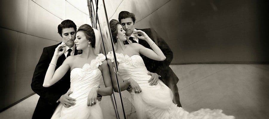 Chris + Lynn - лучшие свадебные фотографы мира