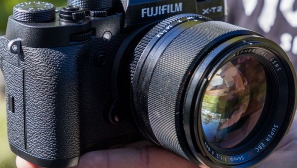 Обзор камеры Fujifilm X-T2