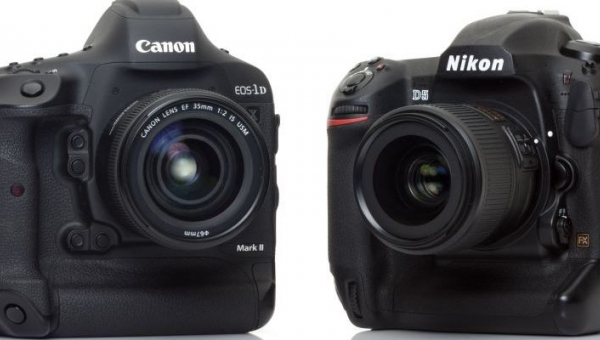 Флагманы сравнению: Canon EOS-1D X Mark II по сравнению с Nikon D5