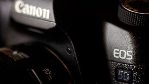 Прекращение поставок камер Canon EOS 5D Mark II