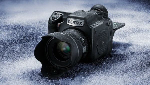 Характеристики зеркальной камеры Pentax 645Z