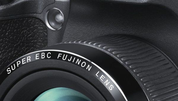 Выход фотокамер Fujifilm FinePix S4200 и SL240