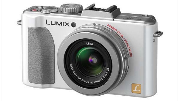 Panasonic Lumix LX5: новая фотокамера с 10-мегапиксельной матрицей