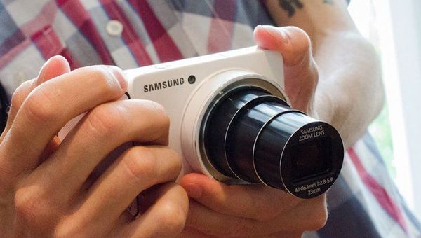Начало продаж Samsung Galaxy Camera в России