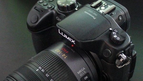 Выпуск камер Lumix GH3 отложен до конца месяца
