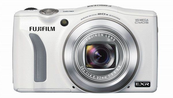 На выставке CP+ представлен компакт Fujifilm FinePix F850EXR