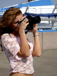 Как правильно держать фотоаппарат при съемке. Смотреть фото Как правильно держать фотоаппарат при съемке. Смотреть картинку Как правильно держать фотоаппарат при съемке. Картинка про Как правильно держать фотоаппарат при съемке. Фото Как правильно держать фотоаппарат при съемке